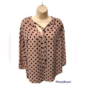 🌸Torrid Georgette Bowtie Blouse Blush Polka Dot size 1X